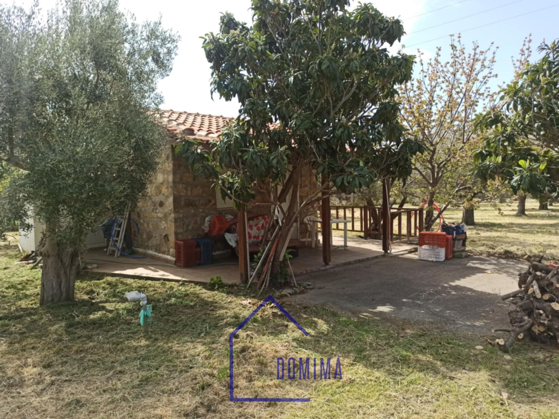 Stone House with a Land Plot in Dikella, Alexandroupolis